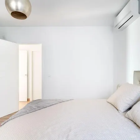 Magnifico Atico En Frente De La Feria