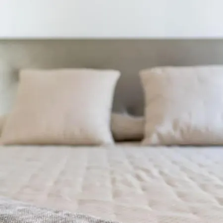 Magnifico Atico En Frente De La Feria Appartement