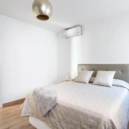 Magnifico Atico En Frente De La Feria *